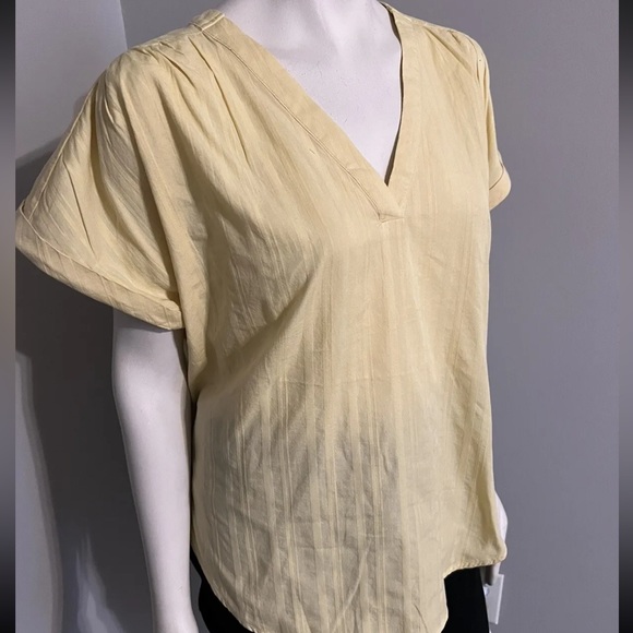Gap Rollup Short Sleeve V-neck Yellow Striped Boho NWT Blouse Size XL - Picture 7 of 7
